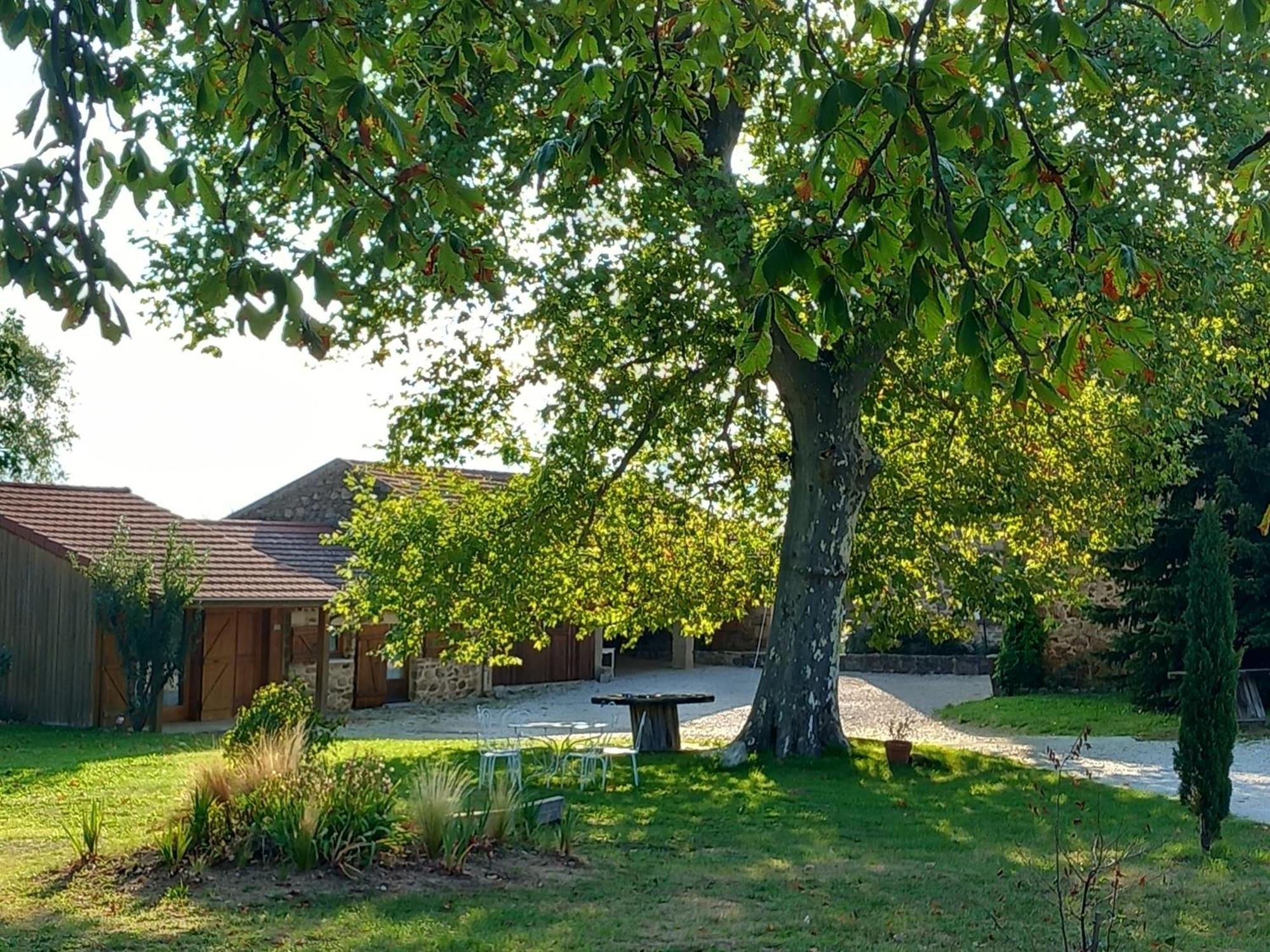 Le Clos De Ceintres Cheminas Exterior photo